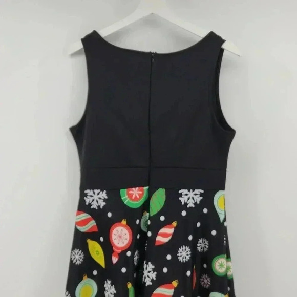 URBAN HERITAGE HAPPY HOLYDAY DRESS - Picture 5 of 5